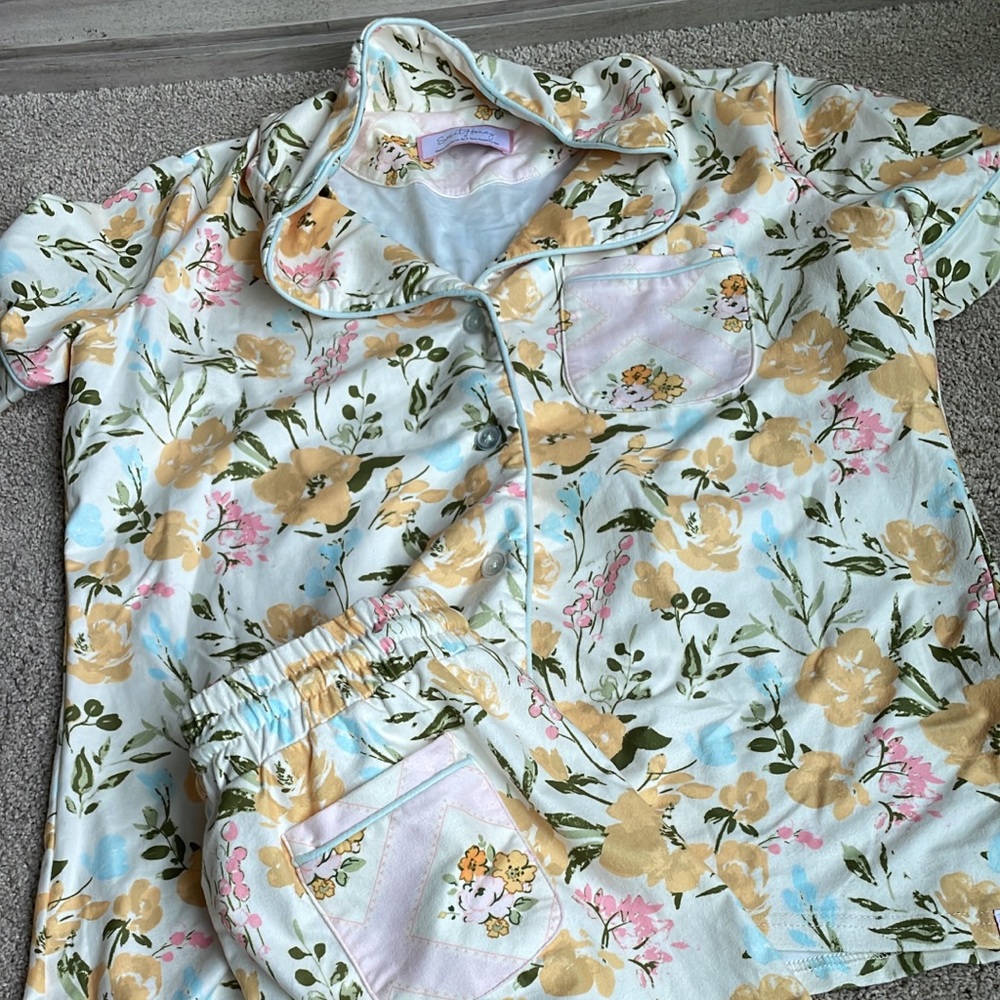 Sweet Honey Women’s Short Set Pajamas